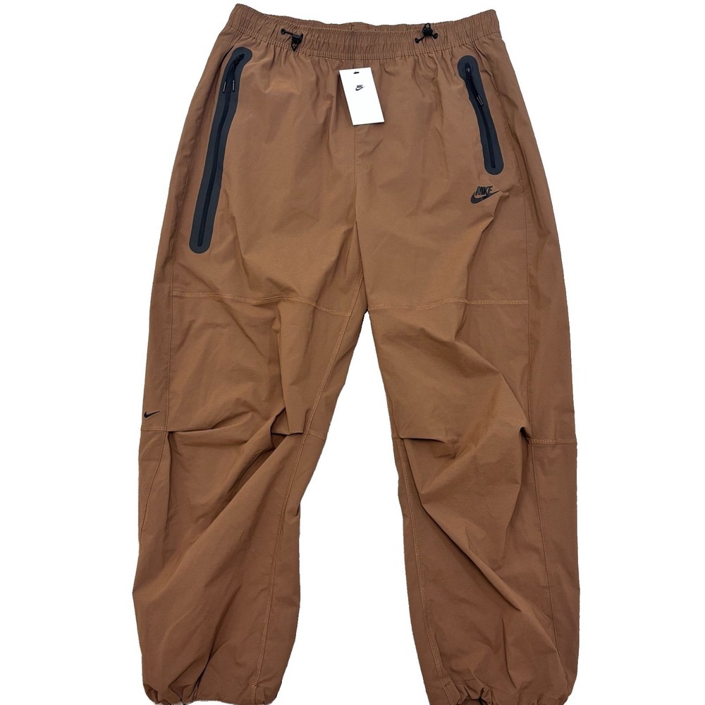 Nike Tech Woven Oversized Fit Straight Leg Pants Brown HM7158-235 Mens Sz L